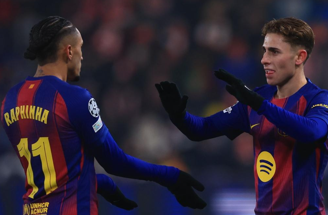 体育直播-0-1到4-2！巴萨客场逆袭：13场12胜，22岁天才6场欧冠造7球