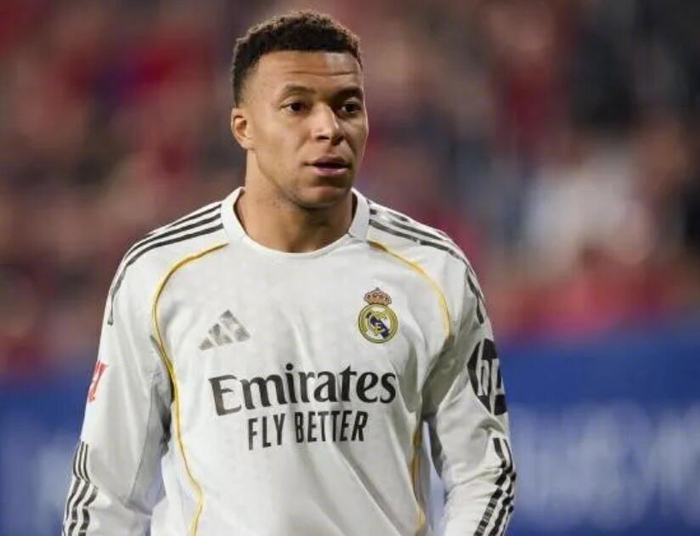 CCTV5在线直播-皇马官方确认姆巴佩左膝扭伤将保守治疗|基利安·姆巴佩|医疗服务|皇马医疗服务团队|法国|皇家马德里_新浪体育_新浪新闻